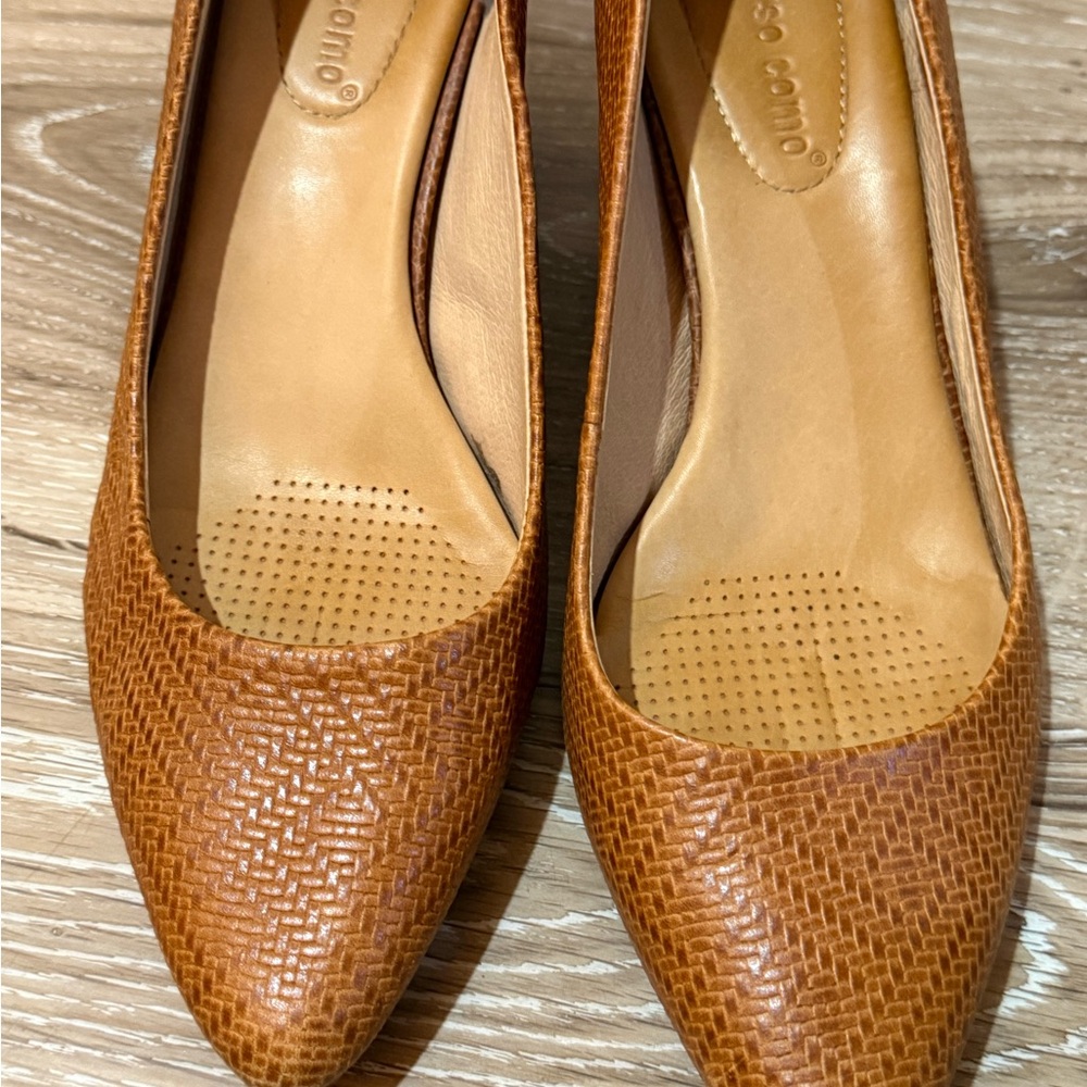 Like New Corso Como Brown Textured Heels - Picture 4 of 8